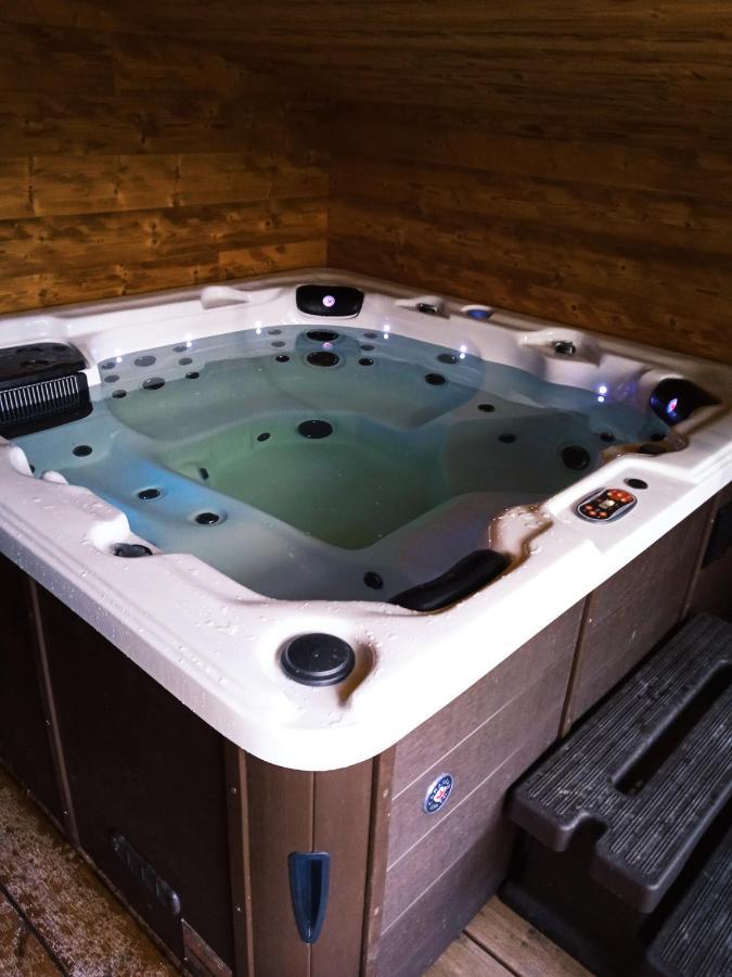 Gite Du Mas De La Finiere ,Avec Spa Interieur Châteaurenard Buitenkant foto