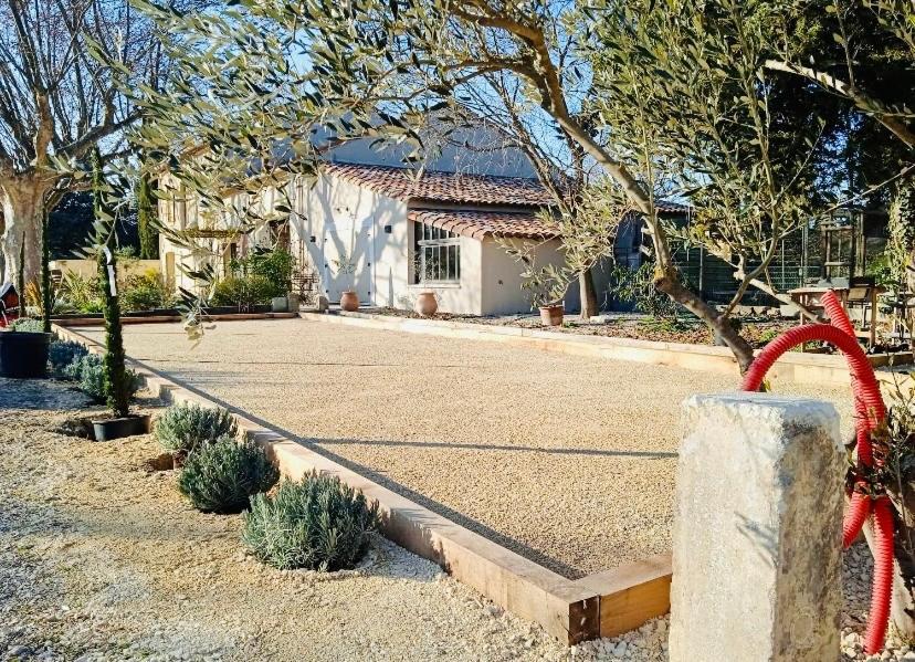 Gite Du Mas De La Finiere ,Avec Spa Interieur Châteaurenard Buitenkant foto